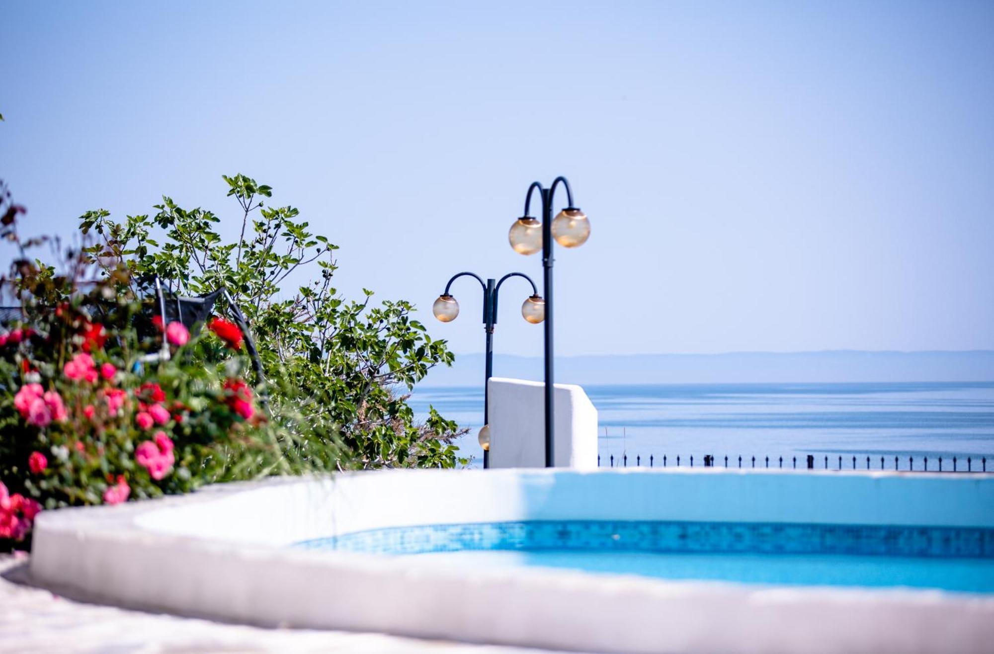 Relax Sozopol Hotel Exterior photo